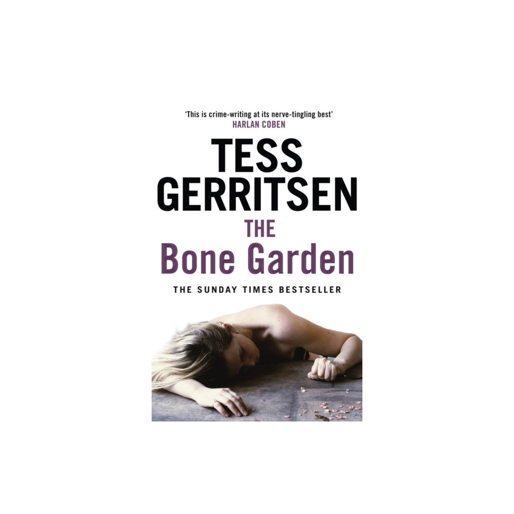 Produktbild för The Bone Garden (häftad, eng)