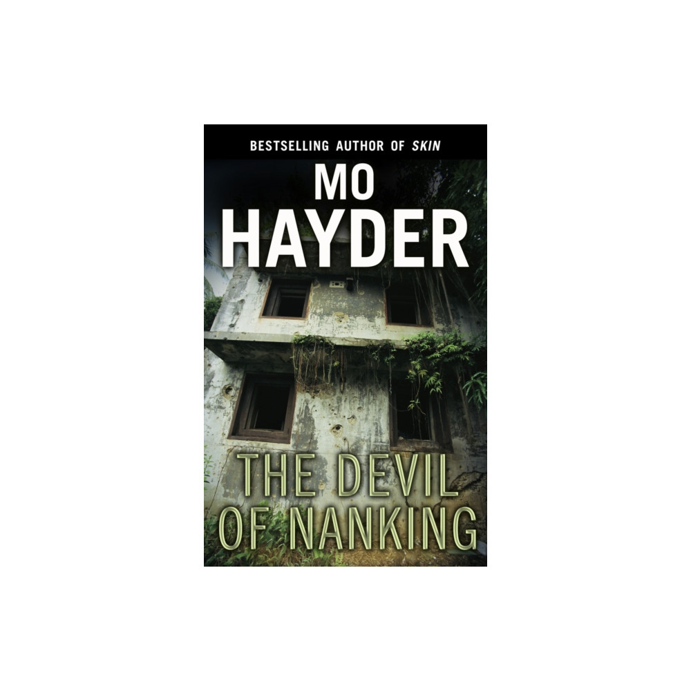 Produktbild för The Devil of Nanking (häftad, eng)