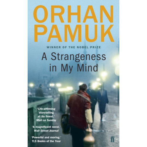 Faber & Faber A Strangeness in My Mind (häftad, eng)