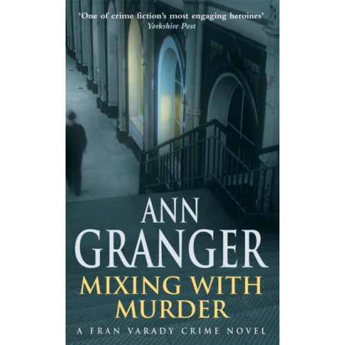 Headline Publishing Group Mixing With Murder (Fran Varady 6) (häftad, eng)