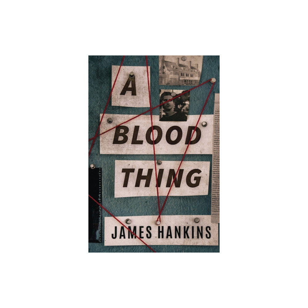 Produktbild för A Blood Thing (häftad, eng)