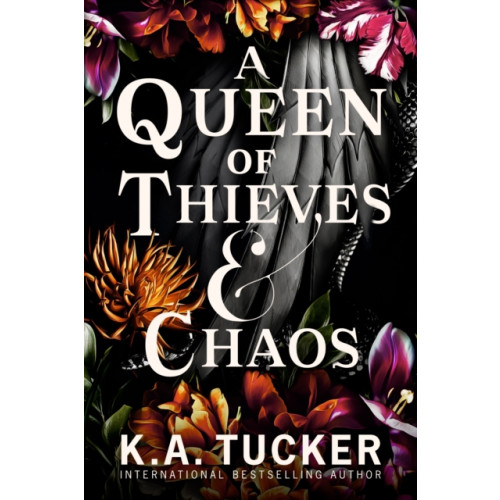 Random House A Queen of Thieves and Chaos (häftad, eng)