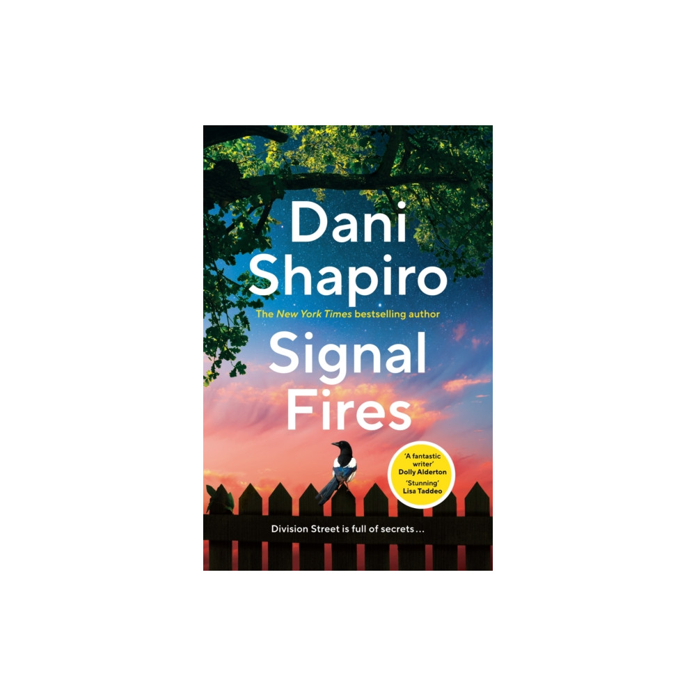 Produktbild för Signal Fires (häftad, eng)