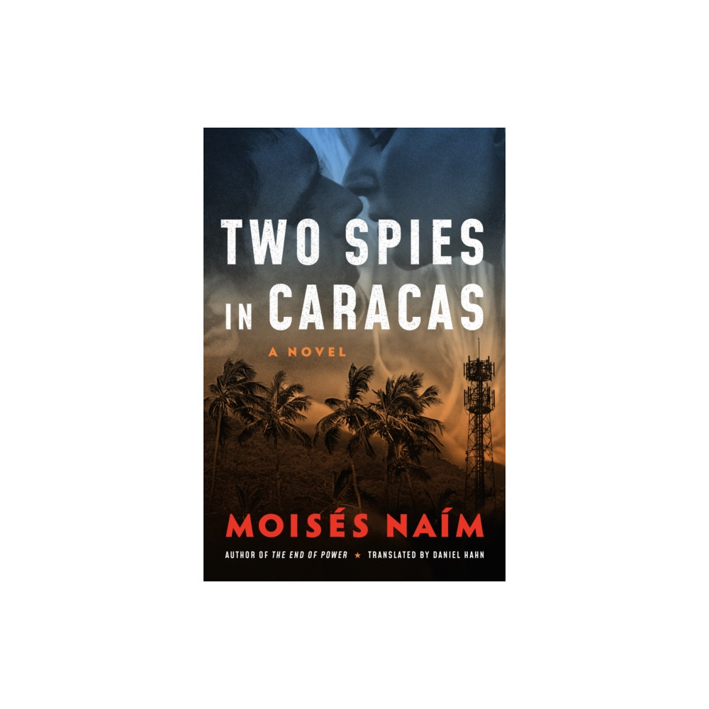 Produktbild för Two Spies in Caracas (häftad, eng)