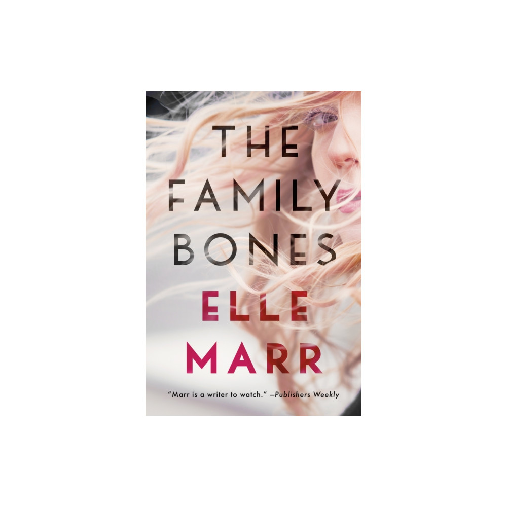 Produktbild för The Family Bones (häftad, eng)