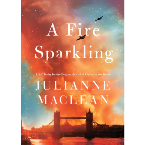 Amazon Publishing A Fire Sparkling (häftad, eng)