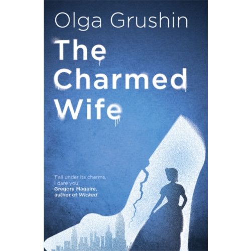Hodder & Stoughton The Charmed Wife (häftad, eng)