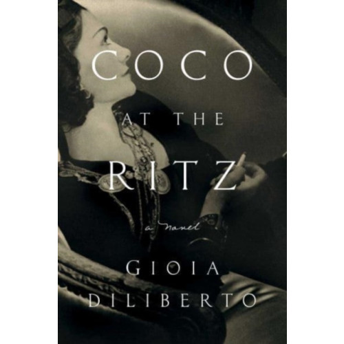 Pegasus Books Coco at the Ritz (häftad, eng)