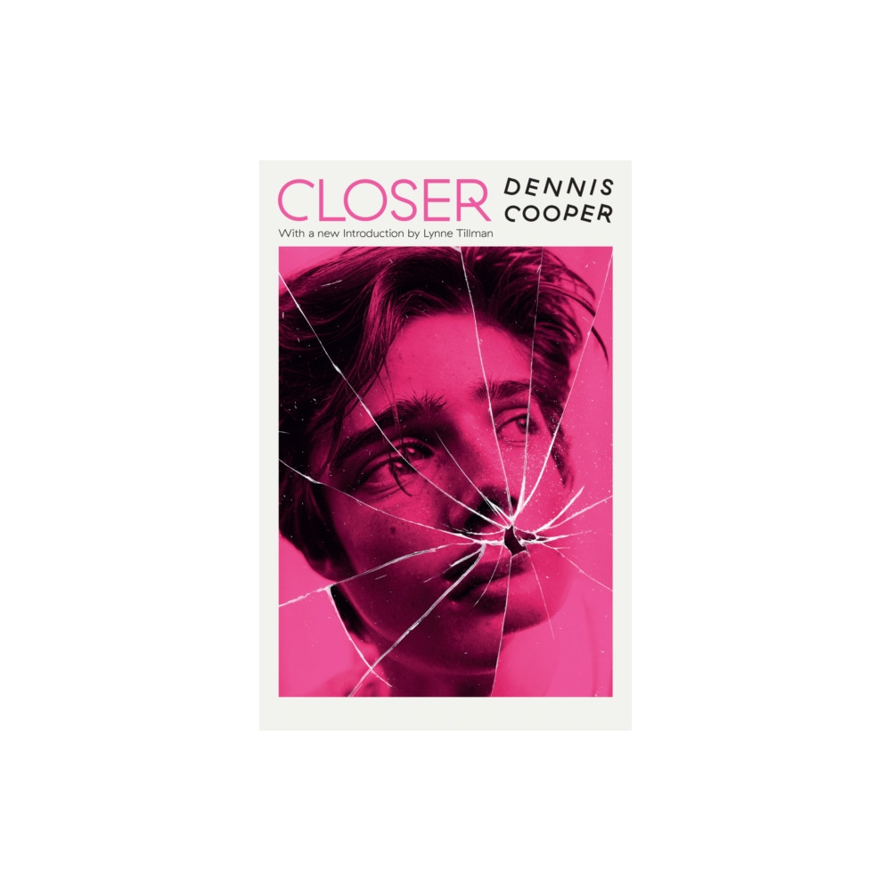 Produktbild för Closer (häftad, eng)