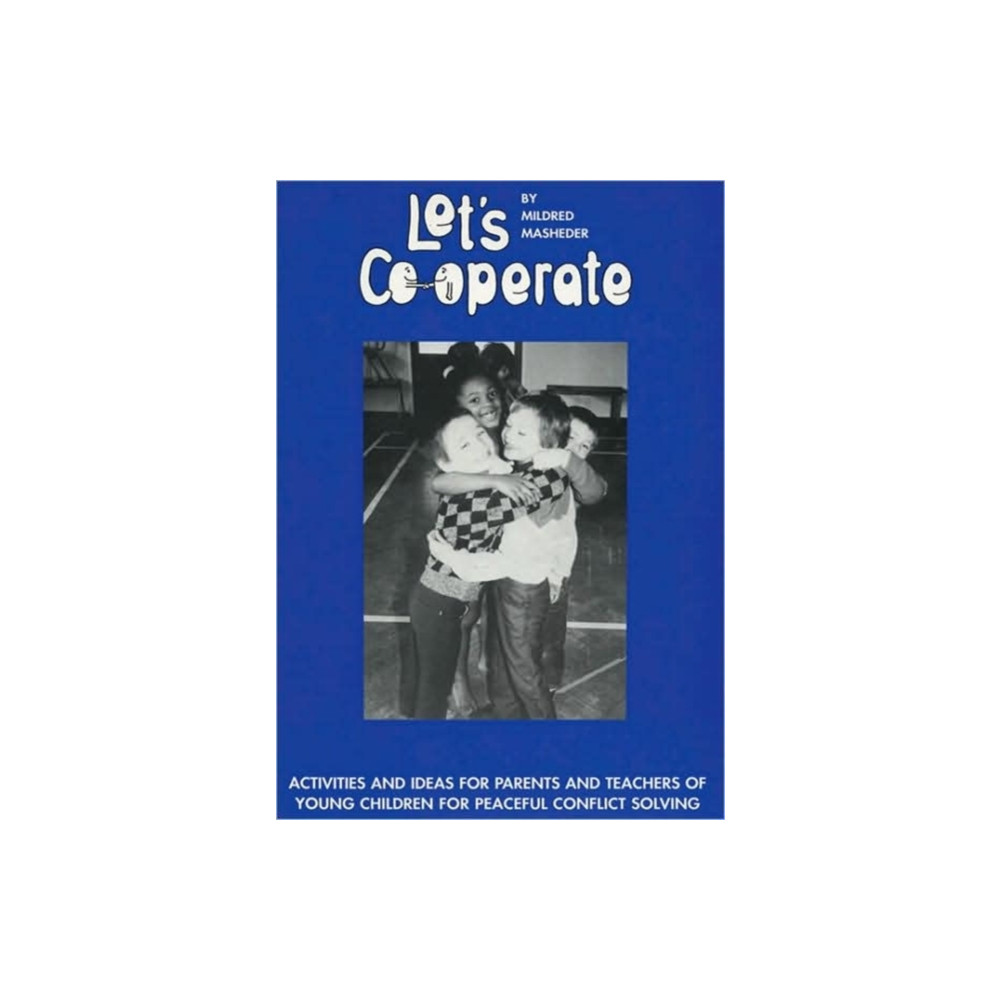 Produktbild för Let's Co-operate (häftad, eng)