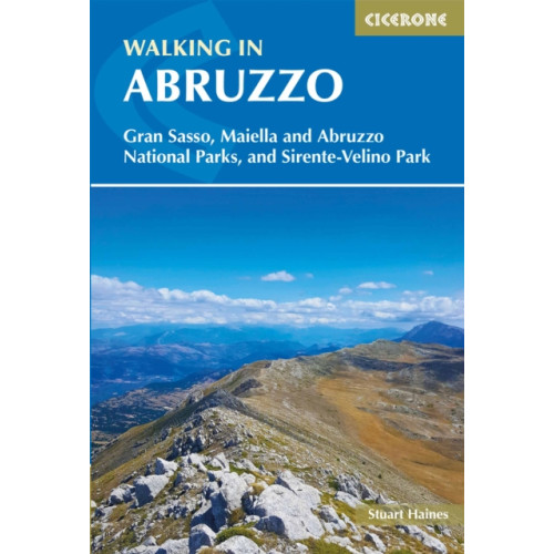 Cicerone Press Walking in Abruzzo (häftad, eng)