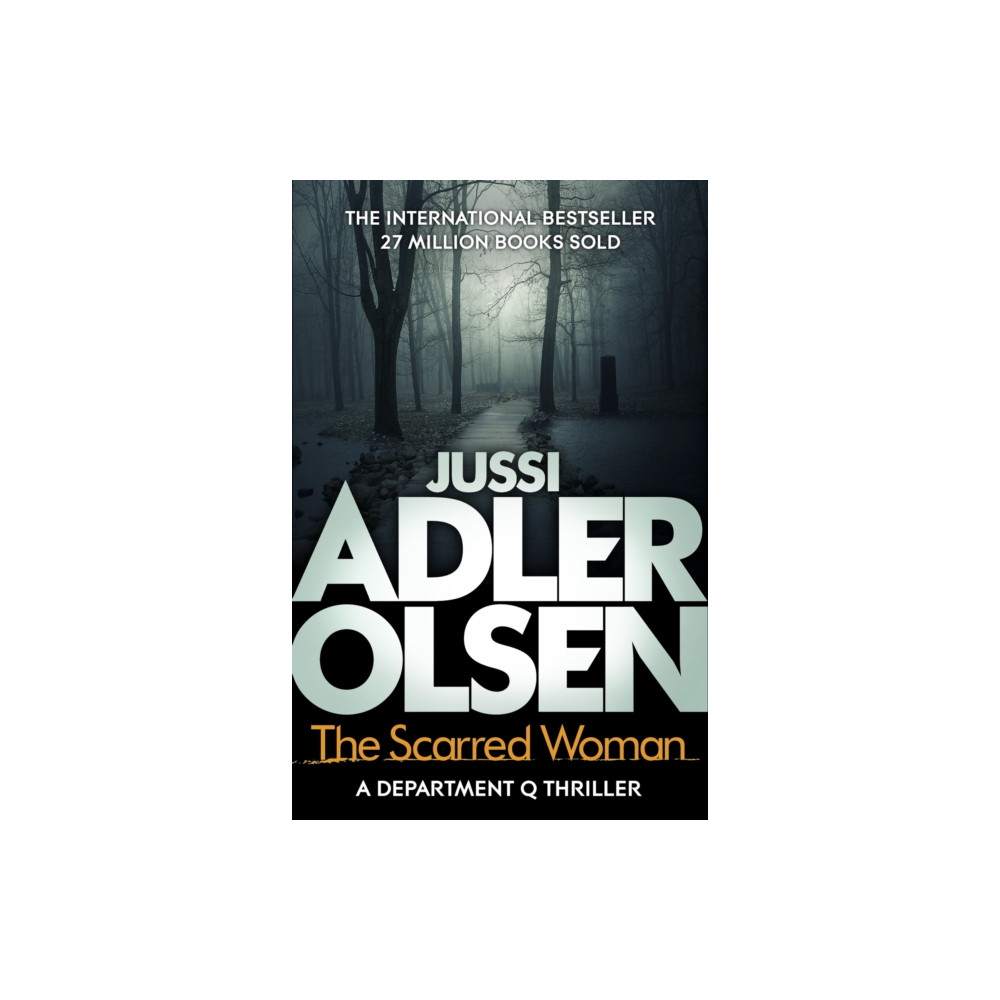 Produktbild för The Scarred Woman (häftad, eng)