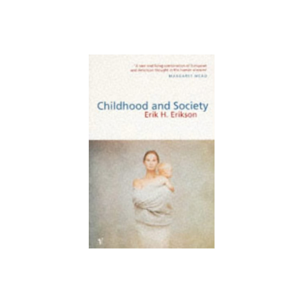 Produktbild för Childhood And Society (häftad, eng)