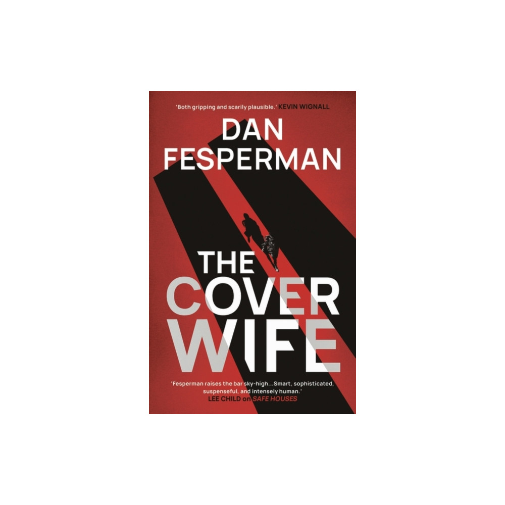 Produktbild för The Cover Wife (häftad, eng)