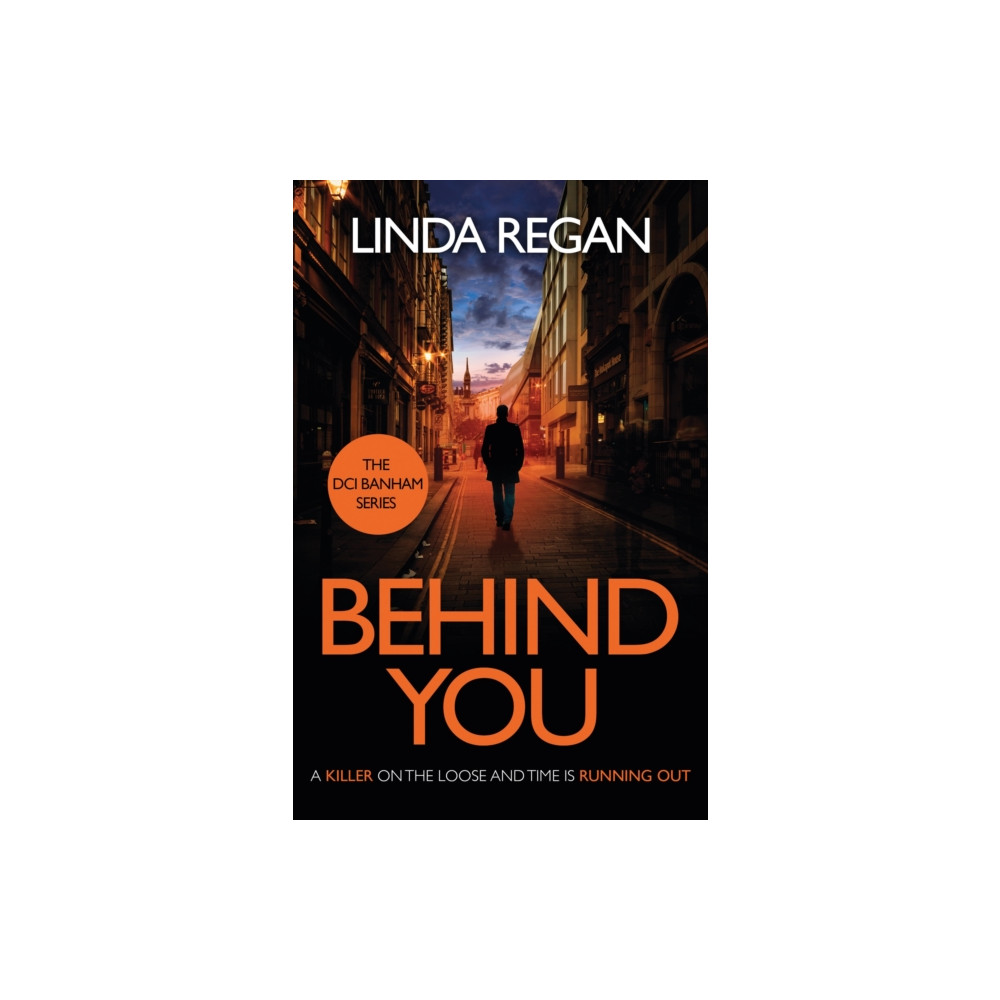 Produktbild för Behind You (häftad, eng)