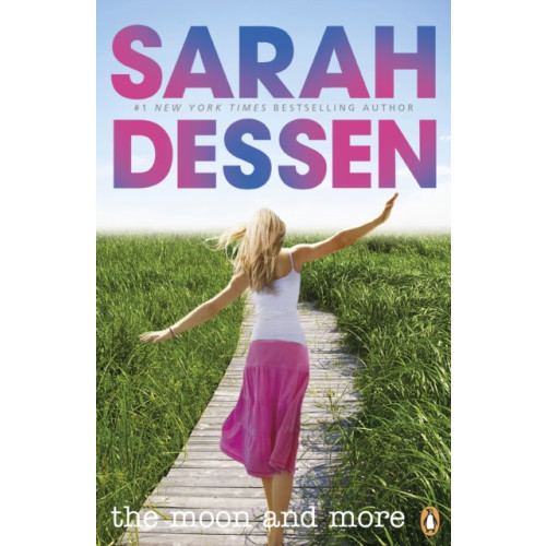 Penguin Random House Children's UK The Moon and More (häftad, eng)
