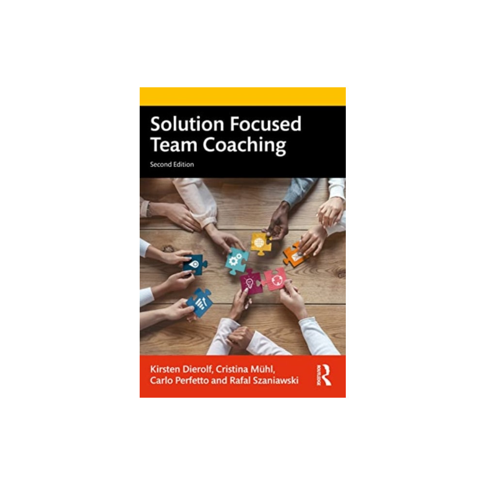 Produktbild för Solution Focused Team Coaching (häftad, eng)