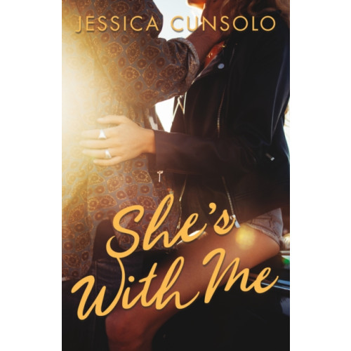 Penguin Random House Children's UK She's With Me (häftad, eng)