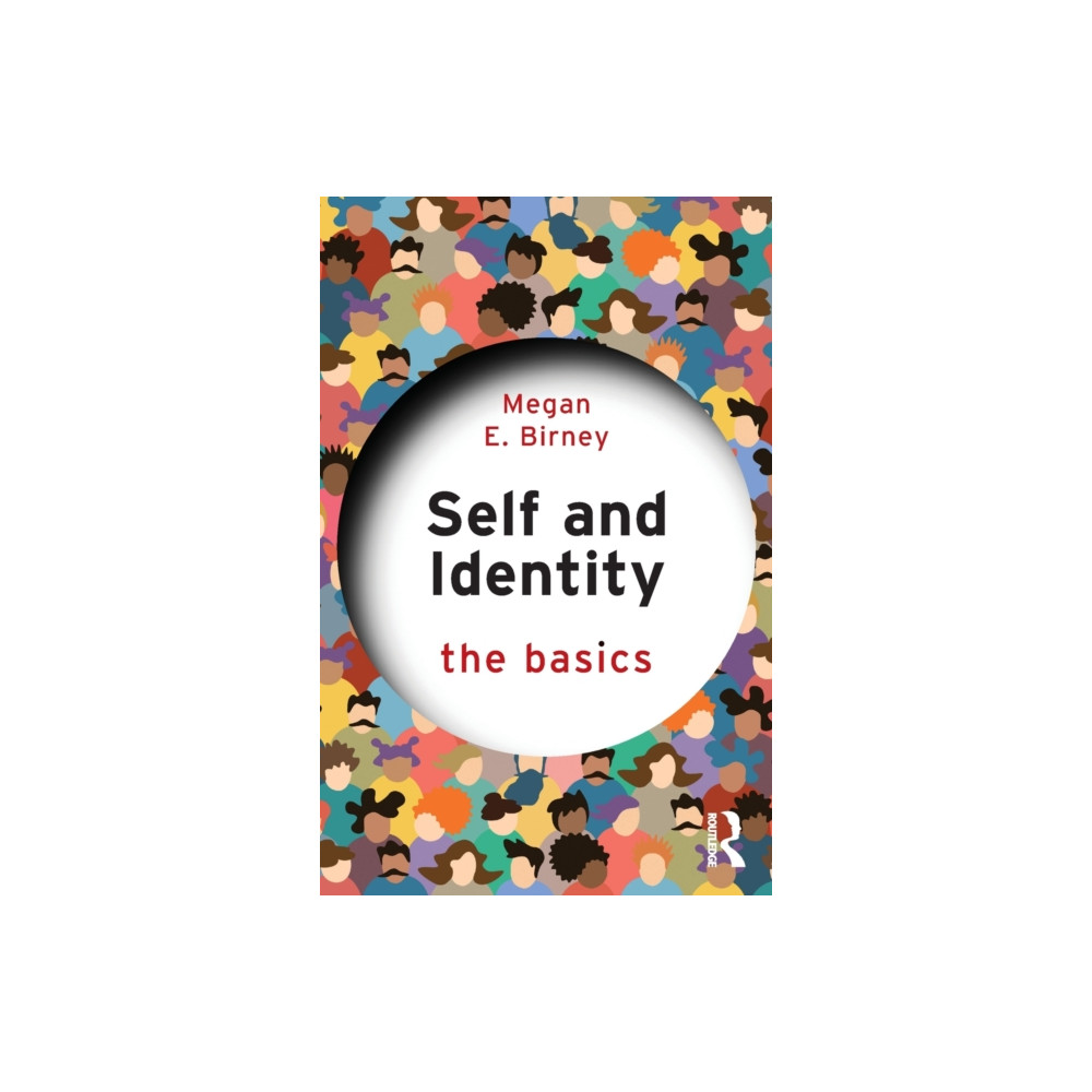 Produktbild för Self and Identity (häftad, eng)