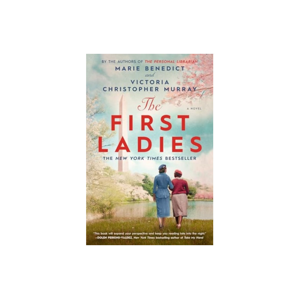 Produktbild för The First Ladies (häftad, eng)