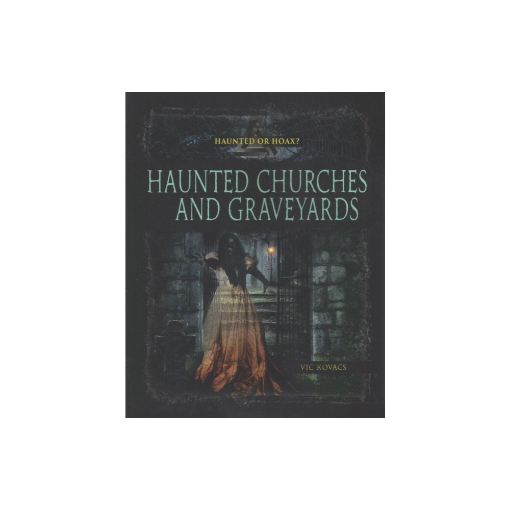 Produktbild för Haunted Church Graveyards (häftad, eng)