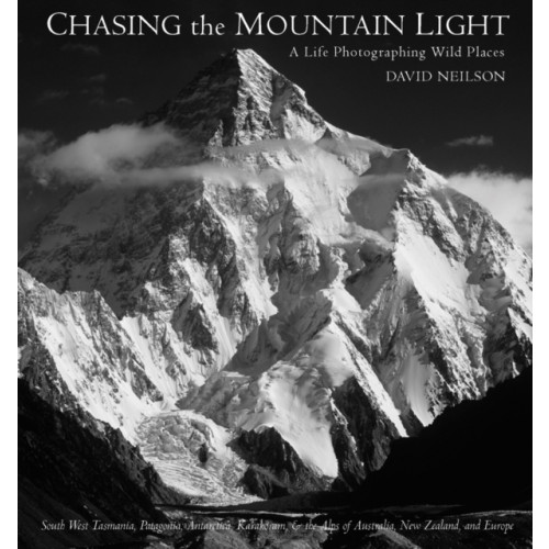 Abbeville Press Inc.,U.S. Chasing the Mountain Light (inbunden, eng)