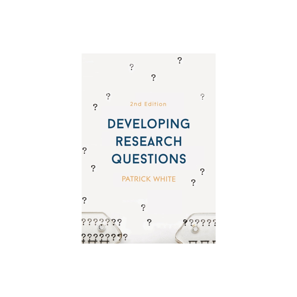 Produktbild för Developing Research Questions (häftad, eng)