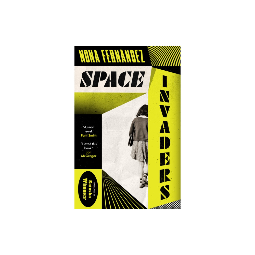 Produktbild för Space Invaders (häftad, eng)