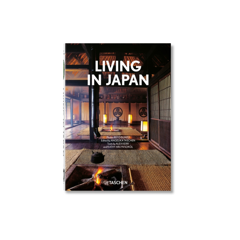 Produktbild för Living in Japan (inbunden, eng)