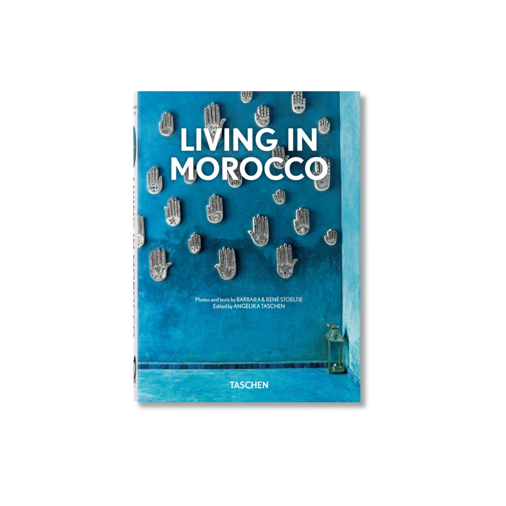Produktbild för Living in Morocco (inbunden, eng)