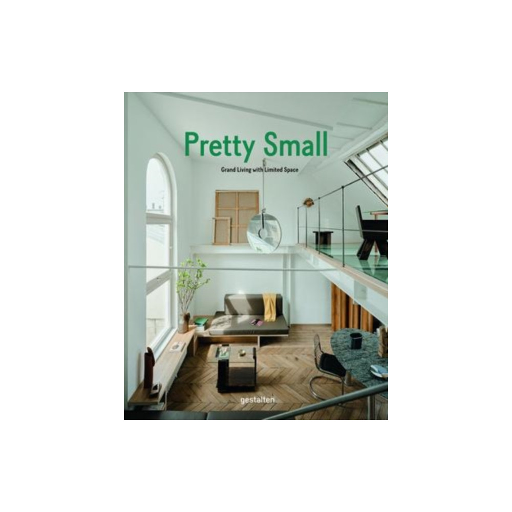 Produktbild för Pretty Small (inbunden, eng)