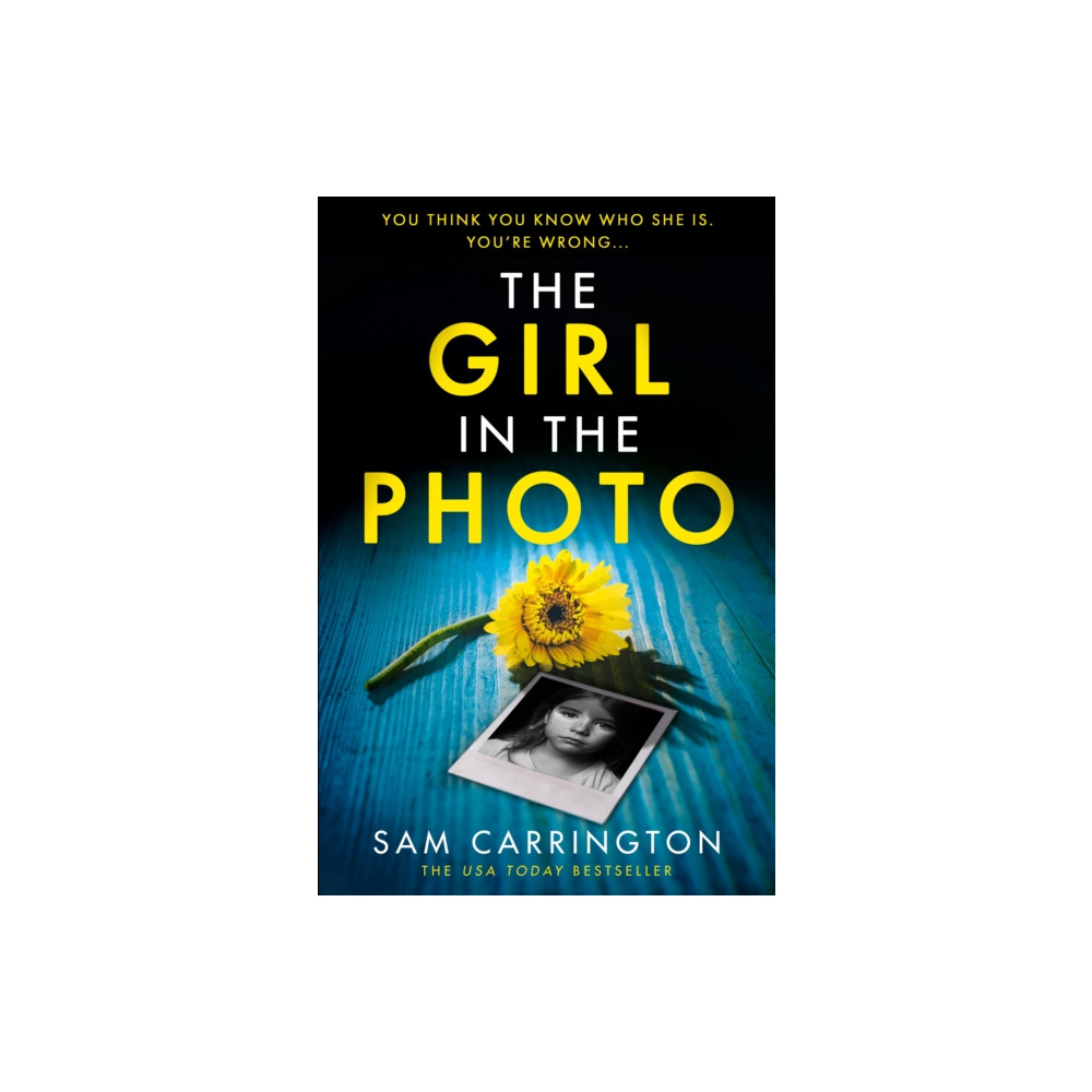 Produktbild för The Girl in the Photo (häftad, eng)