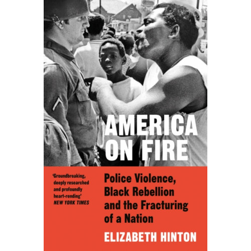 HarperCollins Publishers America on Fire (häftad, eng)