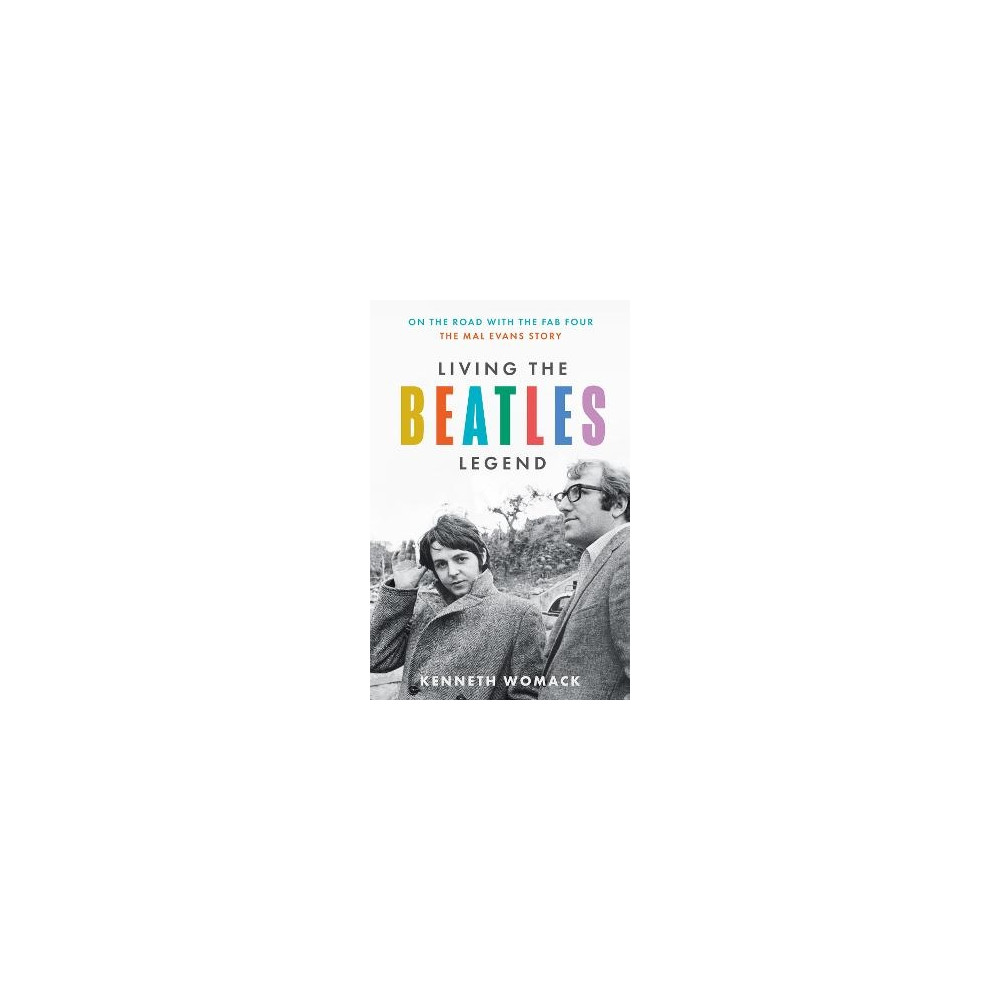 Produktbild för Living the Beatles Legend (häftad, eng)