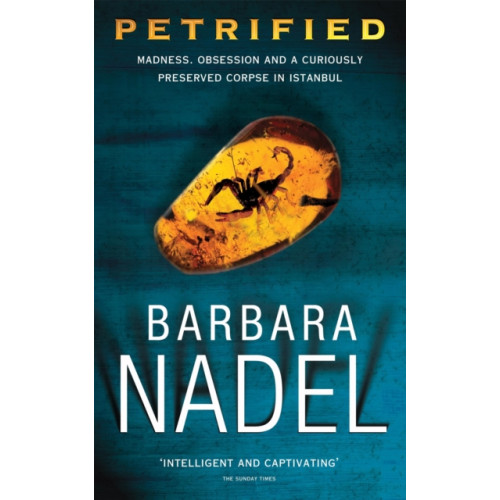 Headline Publishing Group Petrified (Inspector Ikmen Mystery 6) (häftad, eng)