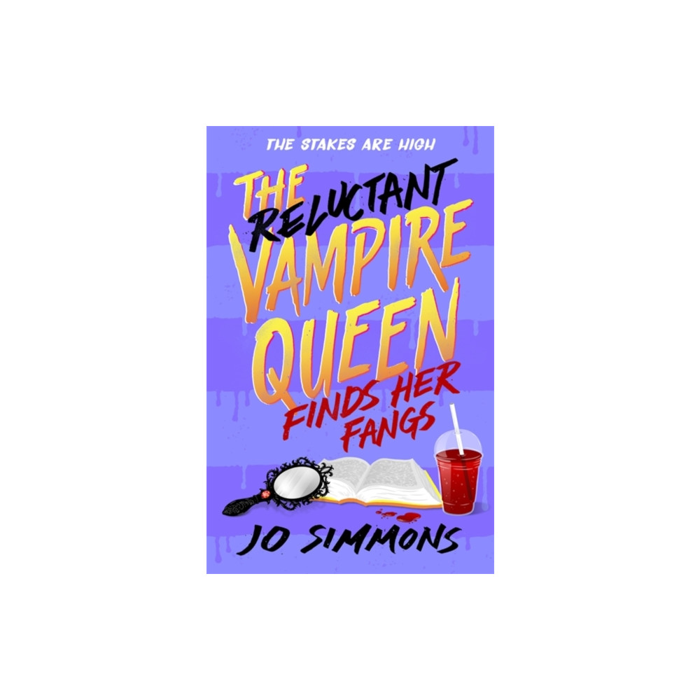Produktbild för The Reluctant Vampire Queen Finds Her Fangs (The Reluctant Vampire Queen 3) (häftad, eng)