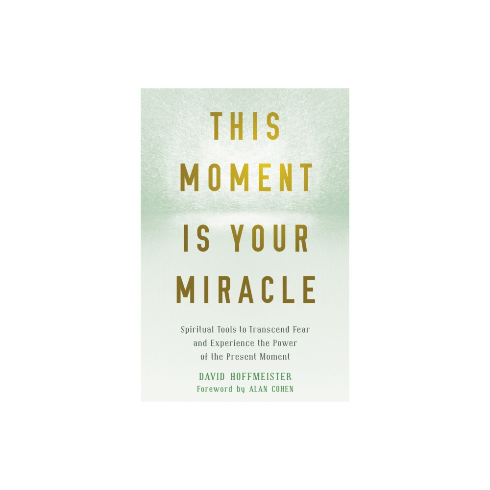 Produktbild för This Moment Is Your Miracle (häftad, eng)
