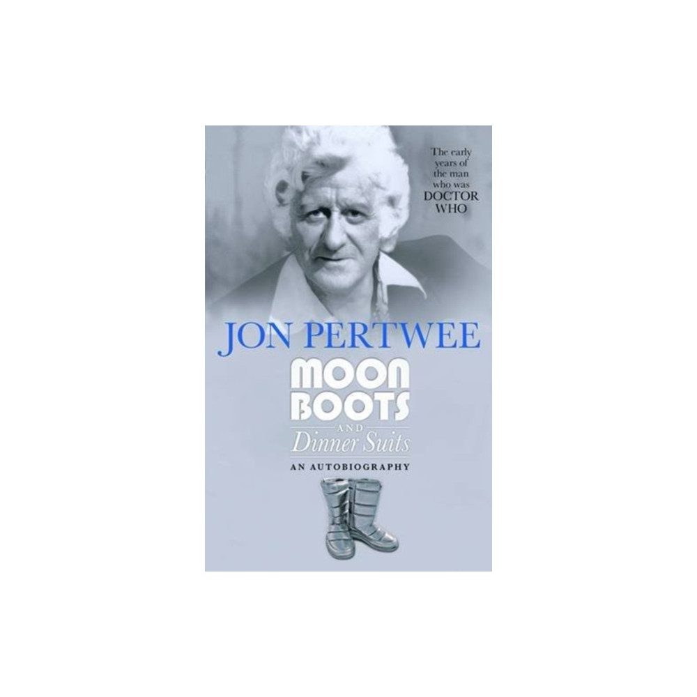 Produktbild för Moonboots and Dinnersuits (häftad, eng)