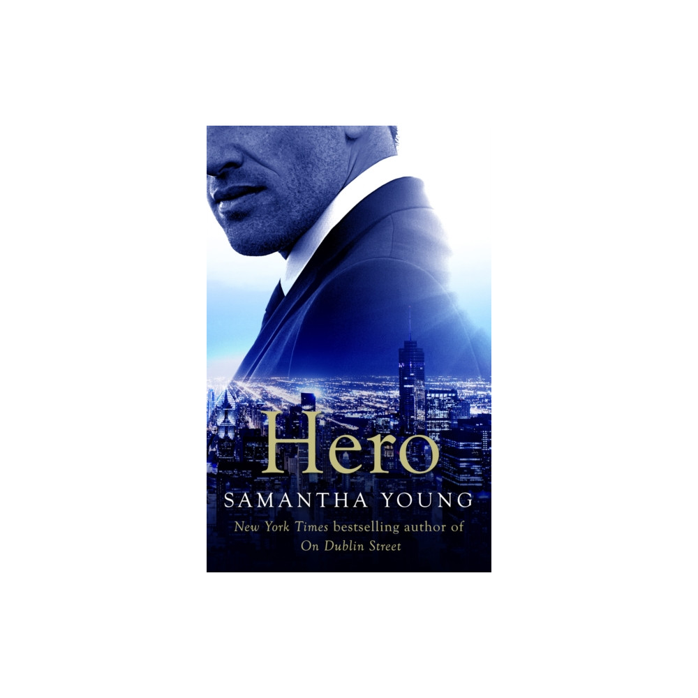 Produktbild för Hero (häftad, eng)