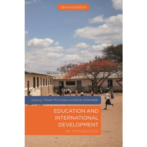 Bloomsbury Publishing PLC Education and International Development (häftad, eng)