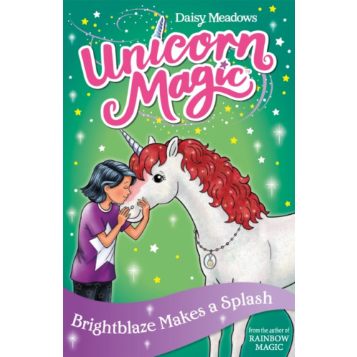 Hachette Children's Group Unicorn Magic: Brightblaze Makes a Splash (häftad, eng)