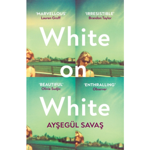 Vintage Publishing White on White (häftad, eng)