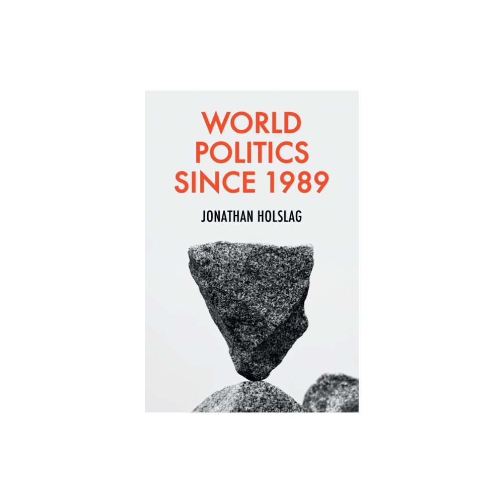 Produktbild för World Politics since 1989 (häftad, eng)