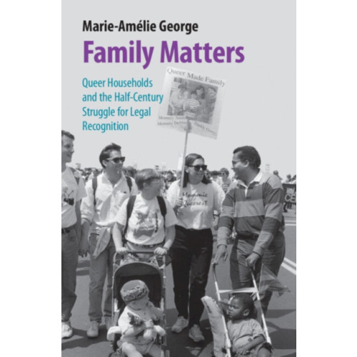 Cambridge University Press Family Matters (inbunden, eng)