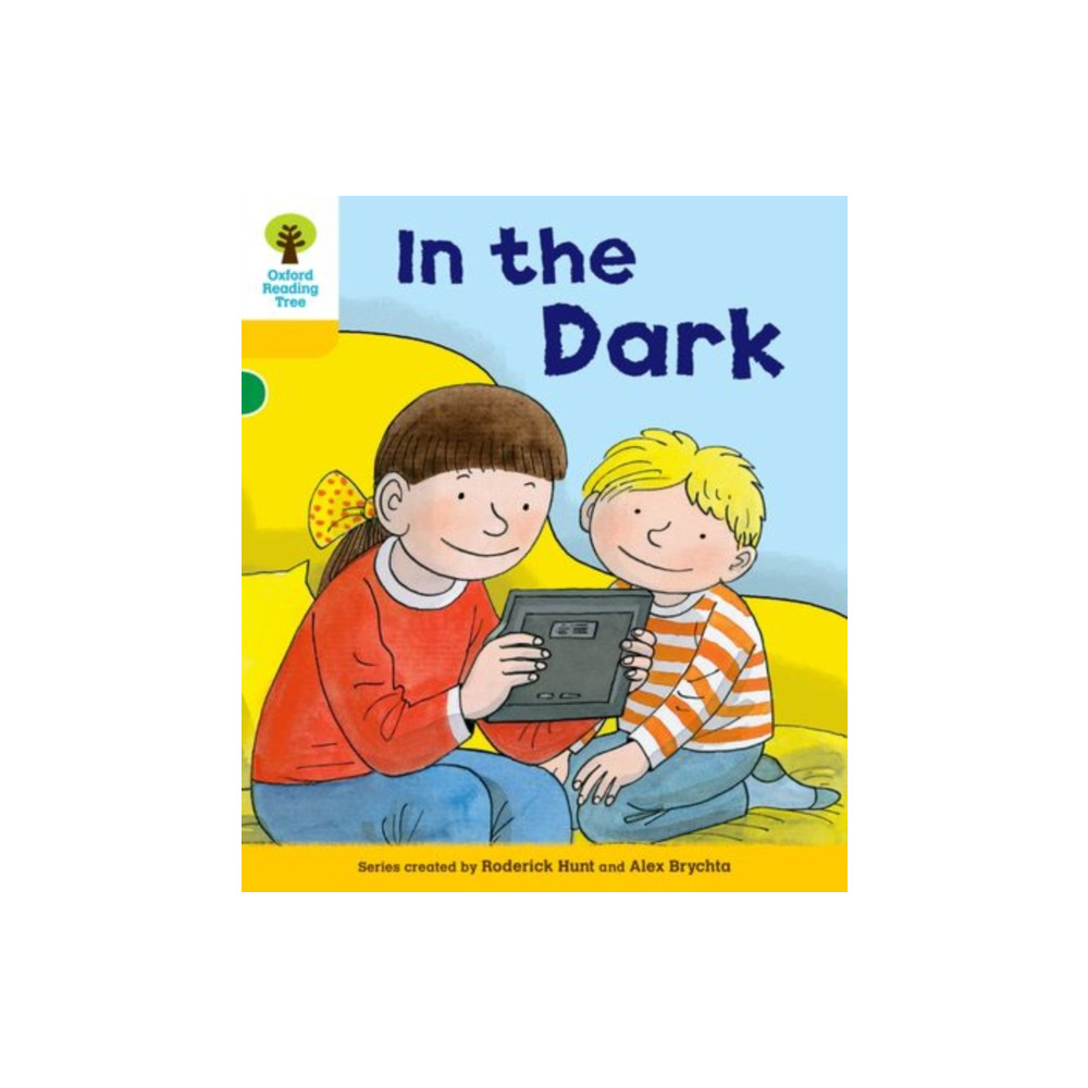 Produktbild för Oxford Reading Tree: Decode and Develop More A Level 5 (häftad, eng)
