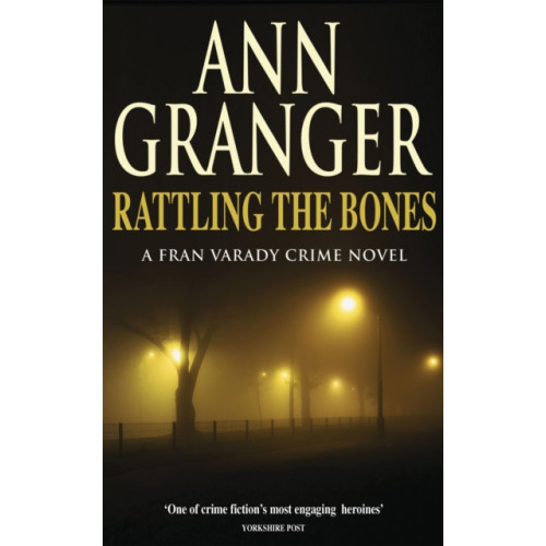 Headline Publishing Group Rattling the Bones (Fran Varady 7) (häftad, eng)