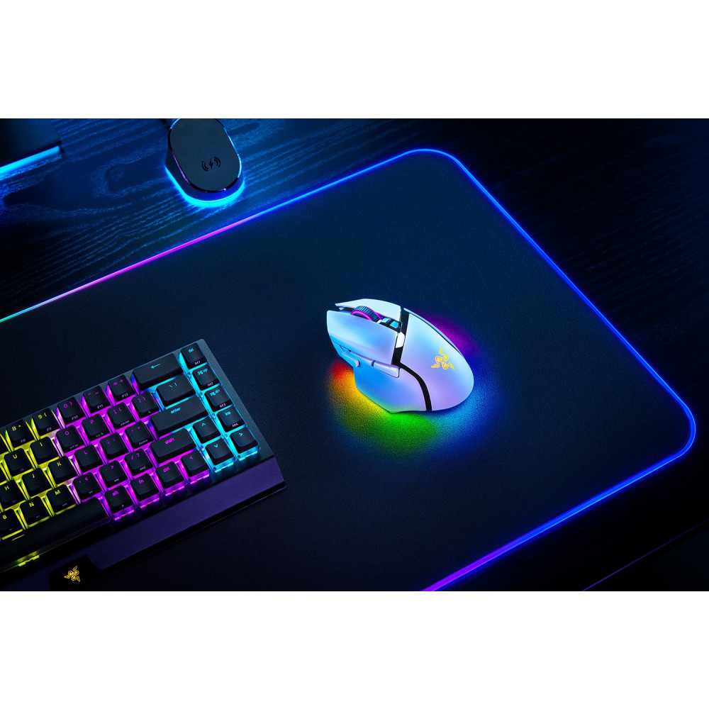 Produktbild för Razer Basilisk V3 Pro datormöss Spela högerhand RF Wireless + Bluetooth + USB Type-C Optisk 30000 DPI