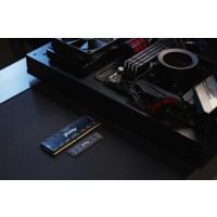 Produktbild för Kingston FURY Renegade - SSD - 4 TB - PCIe 4.0 (NVMe)