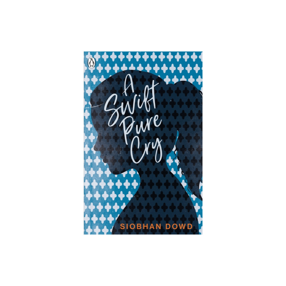 Produktbild för A Swift Pure Cry (häftad, eng)