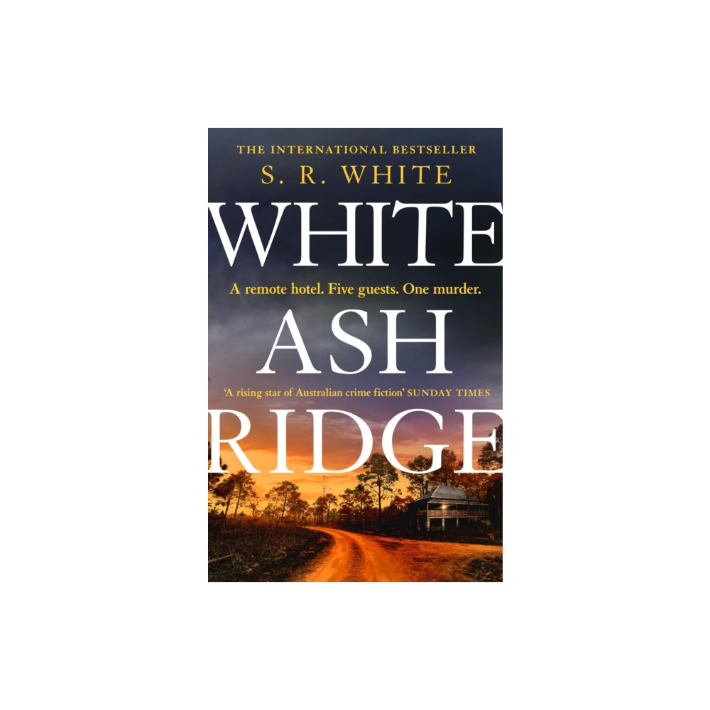 Produktbild för White Ash Ridge (häftad, eng)